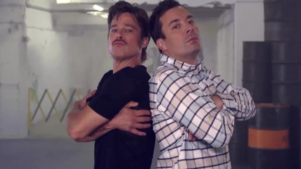 Brad Pitt y Jimmy Fallon enseñan una nueva forma de comunicarse
