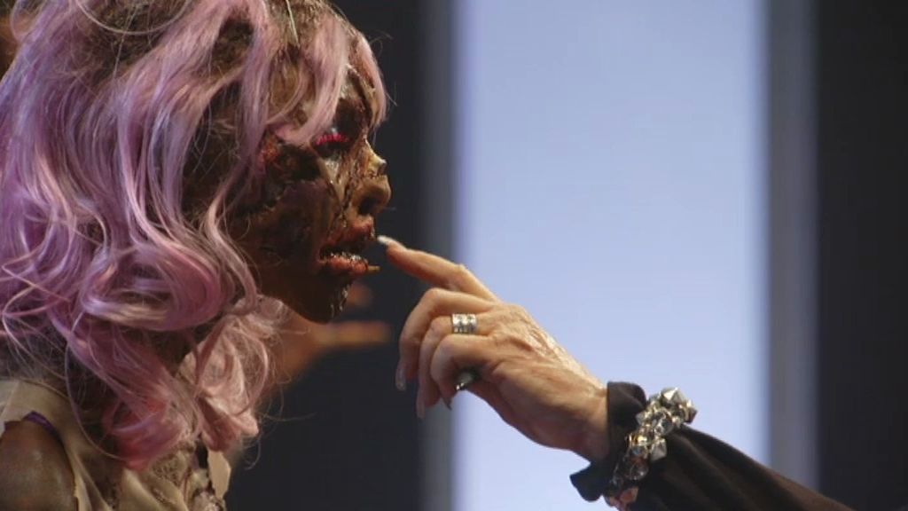 'Cara a cara': maquillaje de zombies