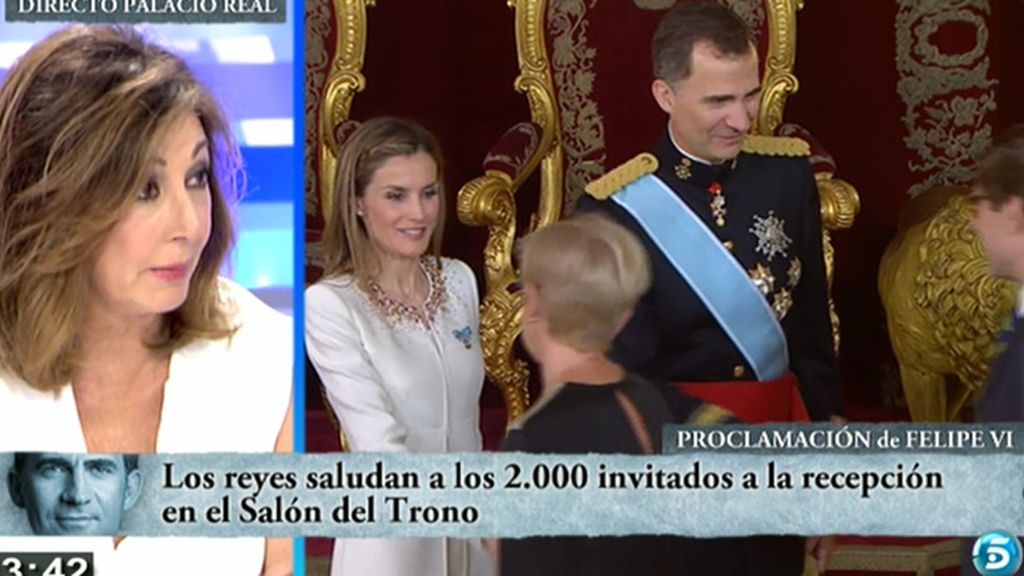 Ana Rosa Quintana: "Me ha parecido un acto austero. El Ayuntamiento no se arruina por poner diez flores más"