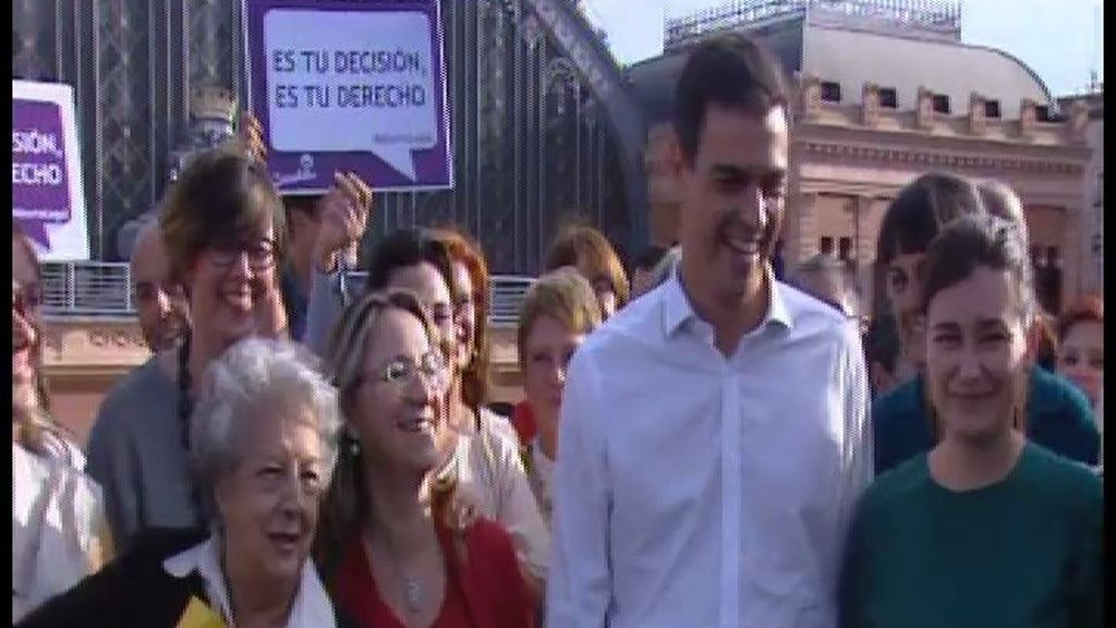 Pedro Sánchez: Me importa mucho más el futuro de las mujeres que el de Gallardón"