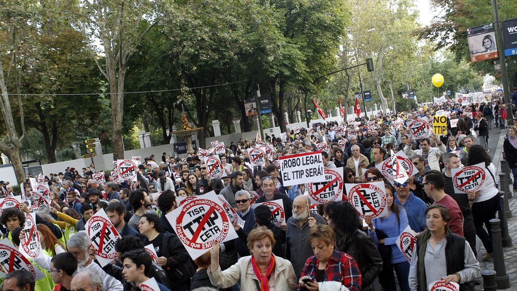 Manifestaciones en más de 30 ciudades españolas contra la pobreza y el TTIP