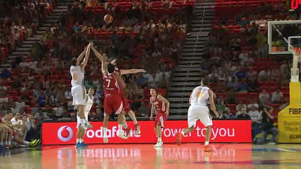Mishula anotó el triple decisivo que terminó de ahogar las esperanzas de Turquía Mishula anotó el triple decisivo que terminó de ahogar las esperanzas de Turquía