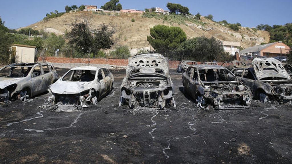 Los dueños de los coches quemados en Paracuellos, pendientes de los seguros