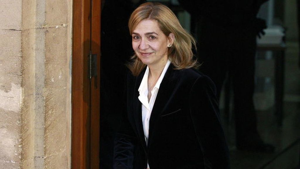 La Infanta Cristina será juzgada junto a su marido y 15 personas más