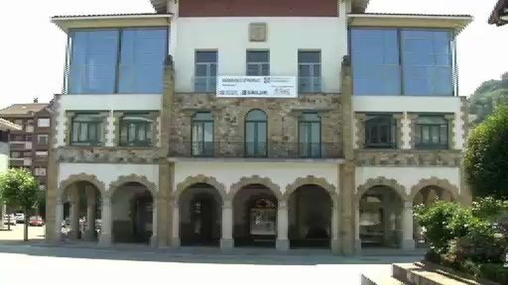 Enfado en Arrigorriaga tras la subida de sueldo del alcalde