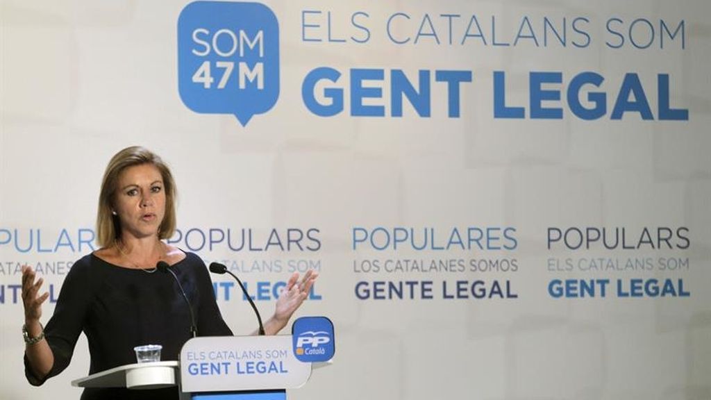 Cospedal hace un llamamiento a crear "una gran coalición" contra la consulta catalana