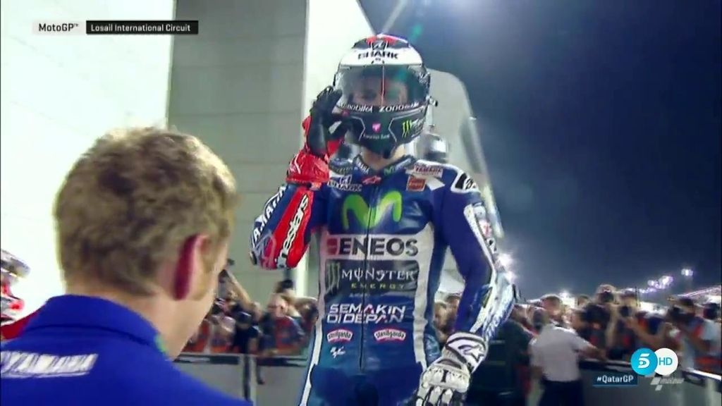 Jorge Lorenzo mandó callar a Rossi en la celebración de su victoria