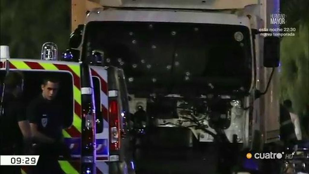 88 muertos y más de 100 heridos por el atentado terrorista con un gran camión en Niza