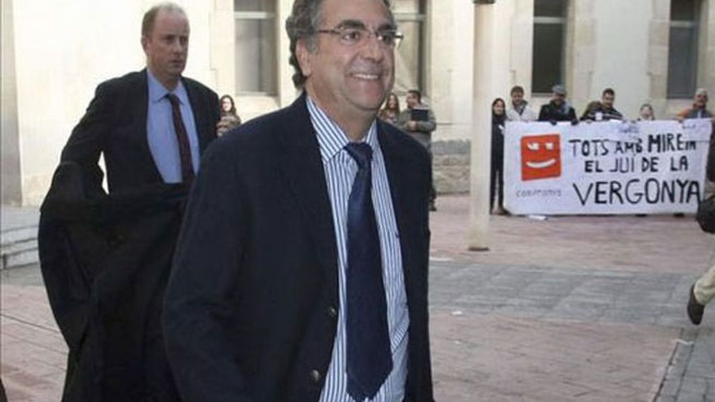 Así elegía Enrique Ortiz los regalos para los altos cargos del PP en Alicante