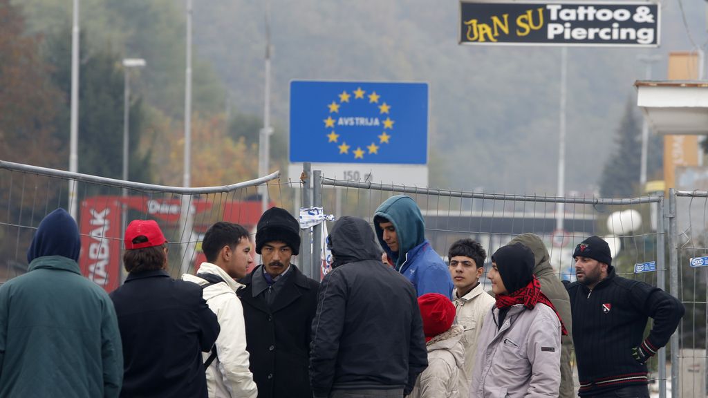 Austria anuncia una nueva valla para frenar a los refugiados
