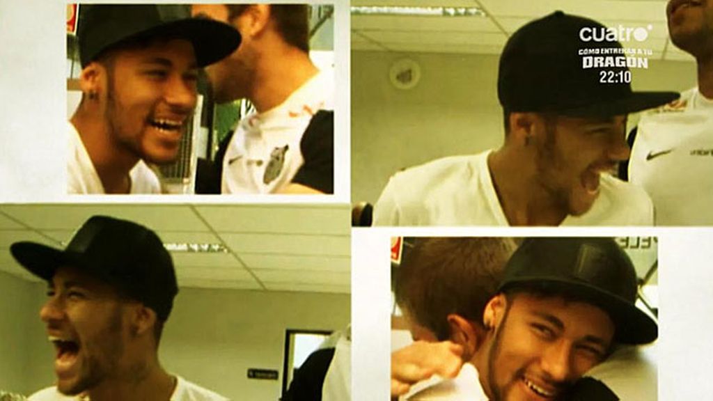 Tras la tristeza, Neymar recupera la sonrisa