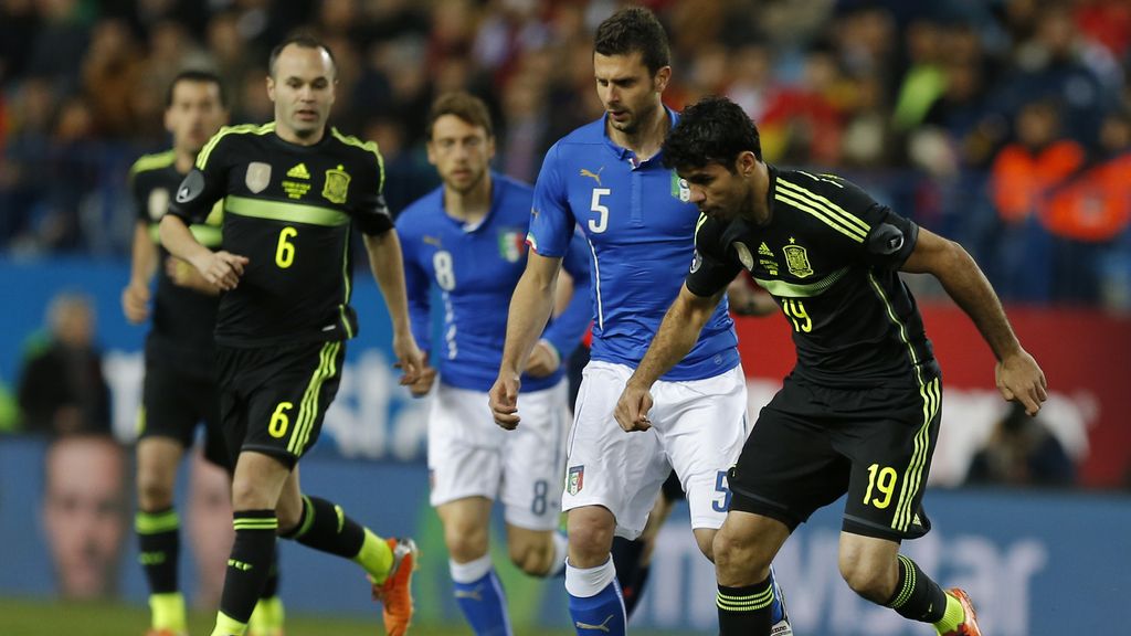 A Diego Costa se le resistió el gol con La Roja en su estreno ante Italia en el Calderón