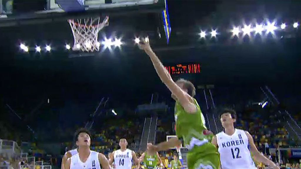 Zoran Dragic imparable: ¡bandeja y 2+1! Zoran Dragic imparable: ¡bandeja y 2+1!