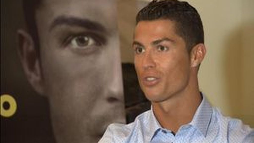 Ronaldo: "No me sorprende la comparación con Messi pero a veces me cansa"