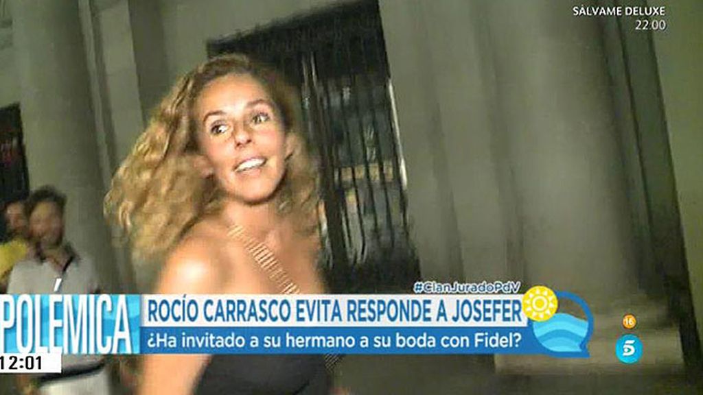 Rocío Carrasco no responde a su hermano: "Son cosas de las que no hablo nunca"