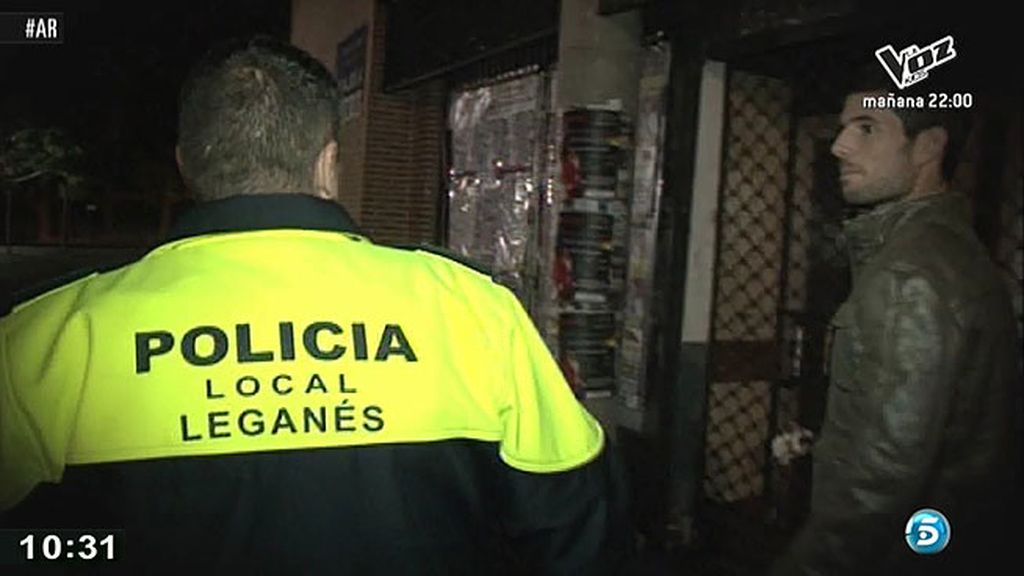 El equipo de 'AR' patrulla con la policía local de Leganés, donde actúan las bandas latinas