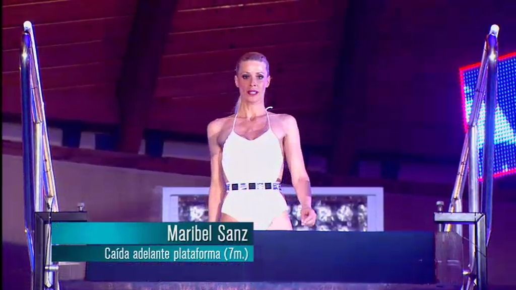 Maribel Sanz: caída adelante desde la plataforma de 7 metros