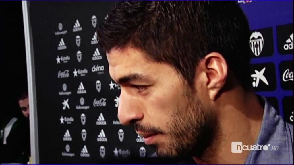 La doble cara de Luis Suárez: del mordisco a Chiellini... al pisotón a Abdennour