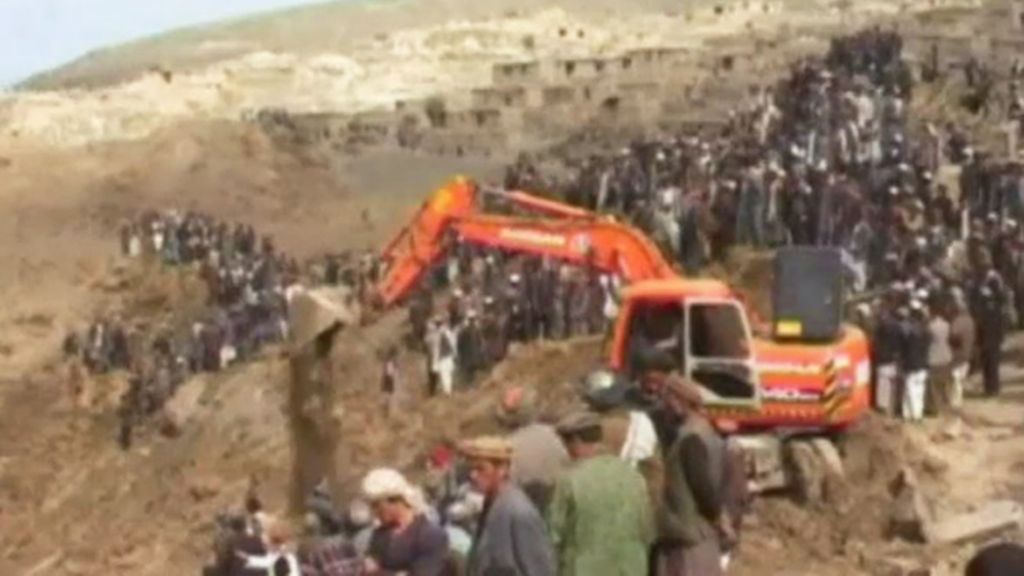 Suspendida la búsqueda de los muertos en la avalancha de Afganistán