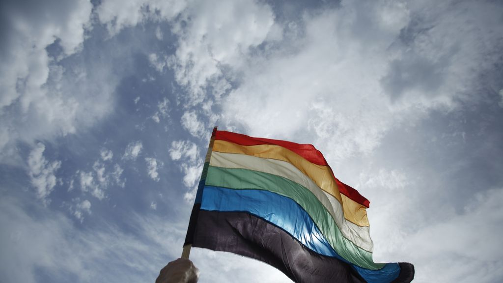 La bandera gay ondeará en el Ayuntamiento de Madrid el 28 de junio