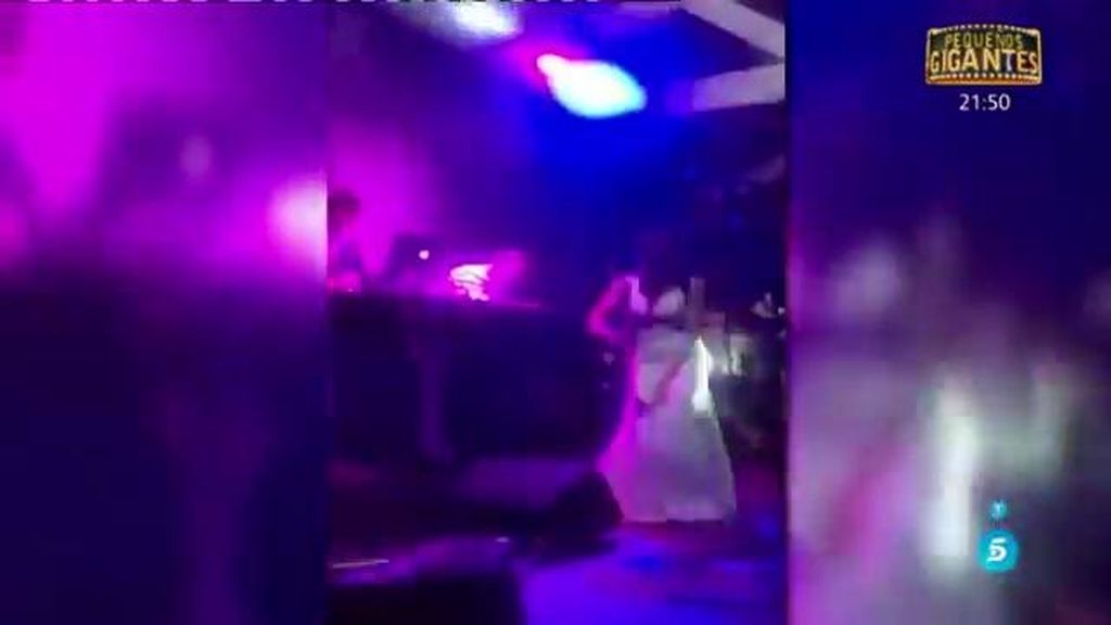 Los entresijos de la boda de Eva y Cayetano: La novia lo da todo bailando 'Reggaeton'