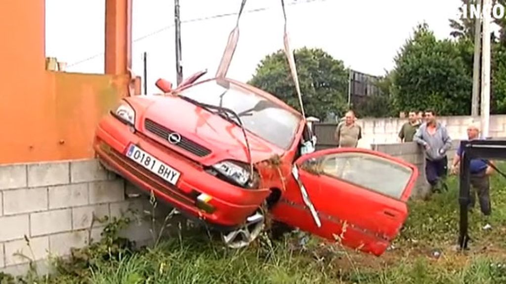 Muere un joven en un accidente de tráfico en Carballo, en Galicia