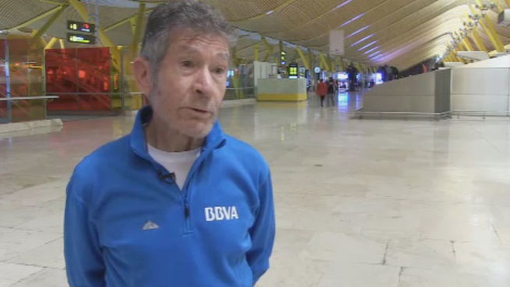 Carlos Soria, a los 77 años, parte a Nepal para cumplir su sueño: subir los 14 ochomiles