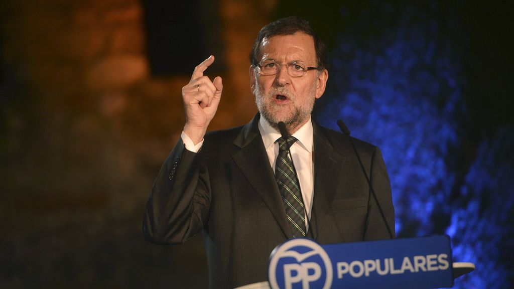 Rajoy llama a la unidad de los españoles ante el desafío secesionista catalán
