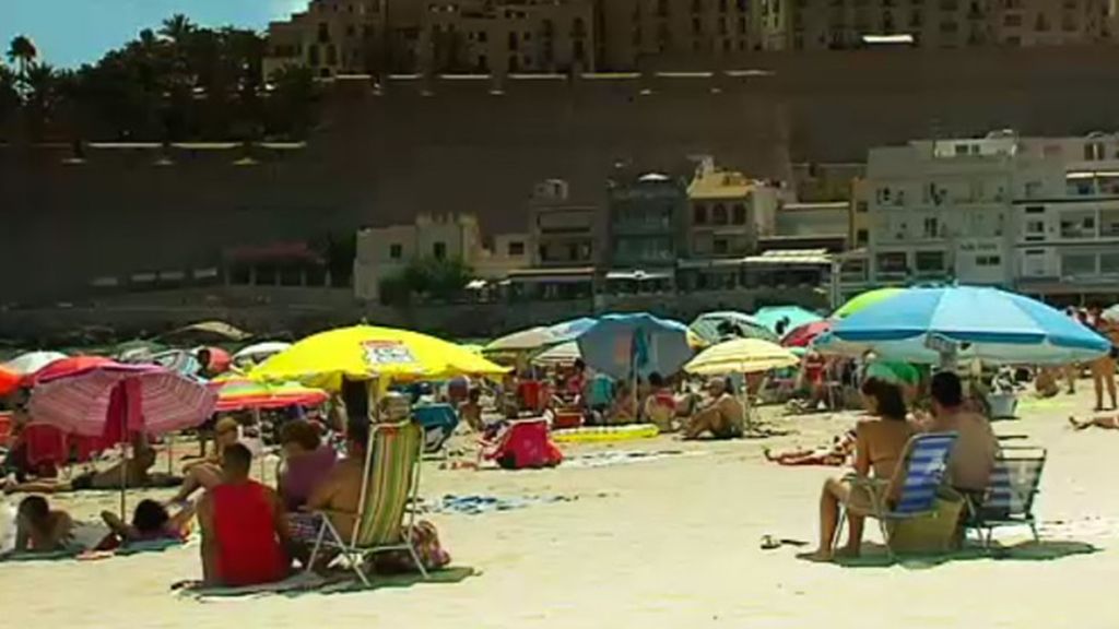 El turismo, el motor de los pueblos costeros: "En invierno son un desierto y en verano..."