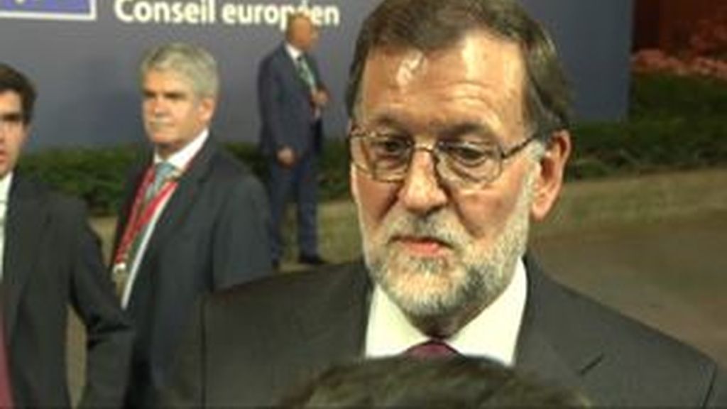 Rajoy apela a la unidad de "todas las fuerzas políticas" tras el atentado de Estambul