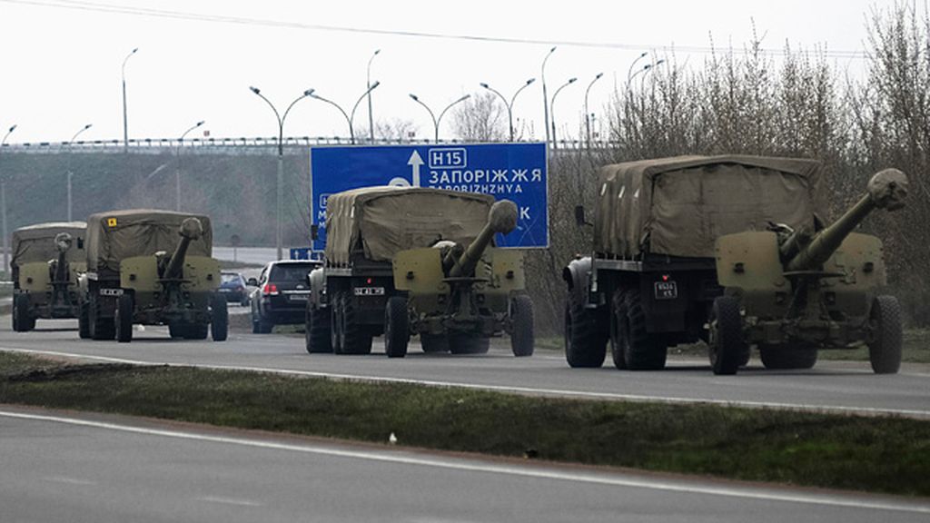 El ejército ucraniano se despliega en la frontera rusa