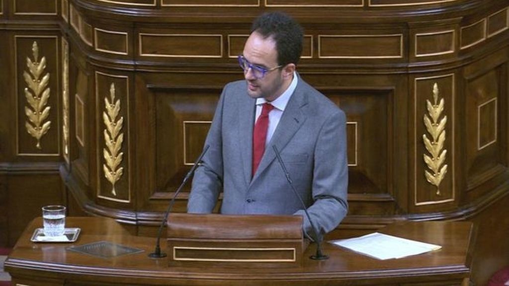 Hernando a Rajoy: "usted no nos gusta como presidente del Gobierno"