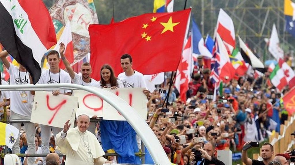 El papa Francisco desata la locura en Polonia