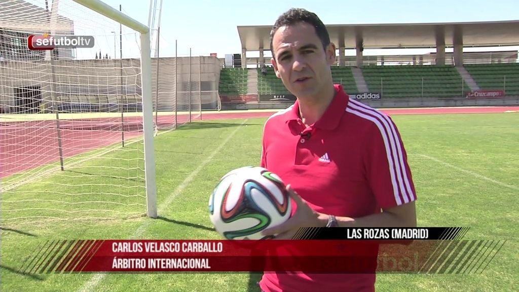 Velasco Carballo explica las novedades para Mundial: chip del balón y el spray en barreras