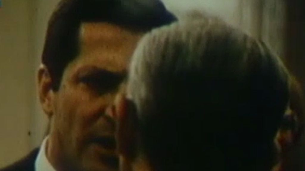 La legalización del PCE, 'piedra de toque' del Gobierno Suárez