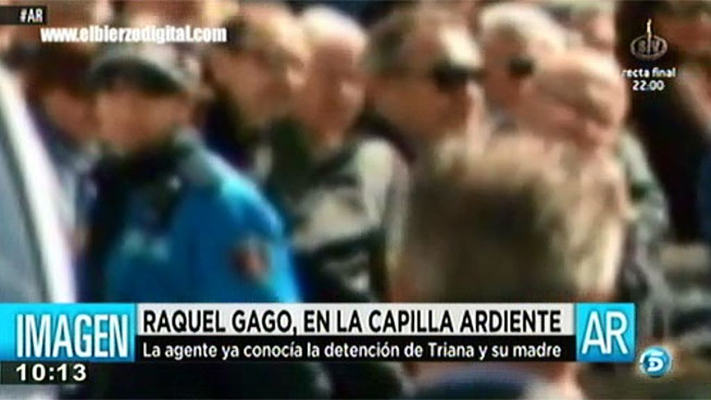 Raquel Gago, en la capilla ardiente de Isabel Carrasco