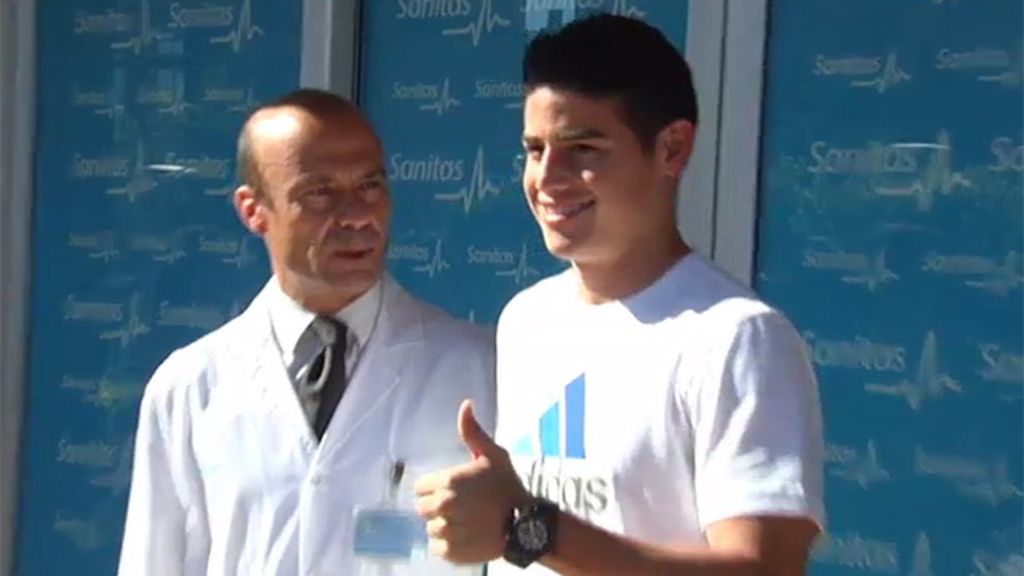 James Rodríguez pasa el reconocimiento médico
