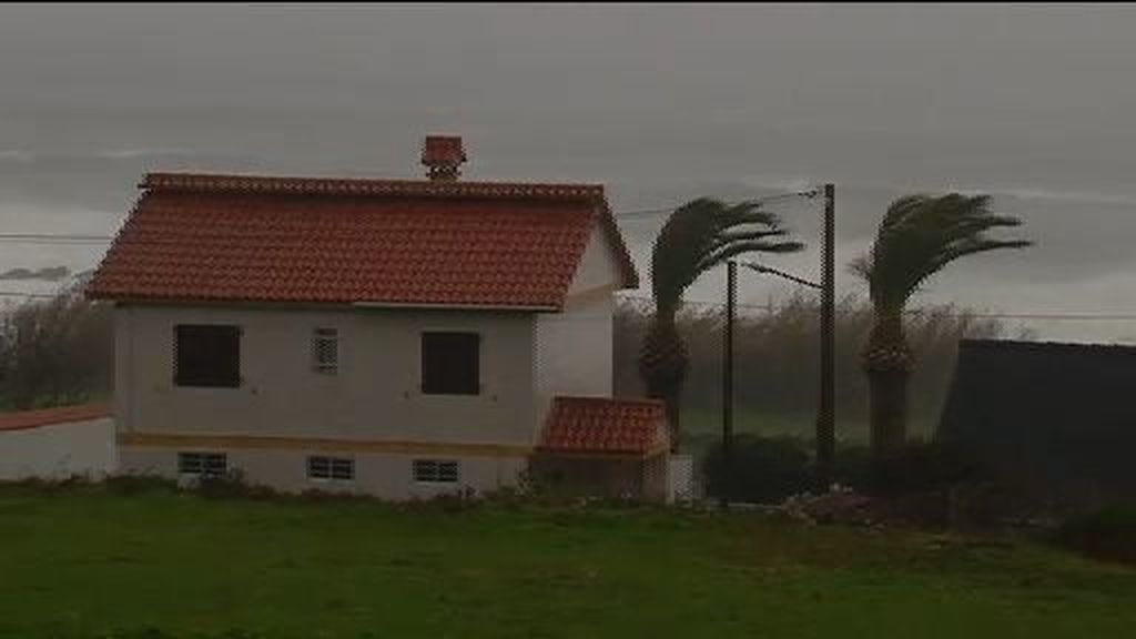 El temporal pone en riesgo extremo a Galicia