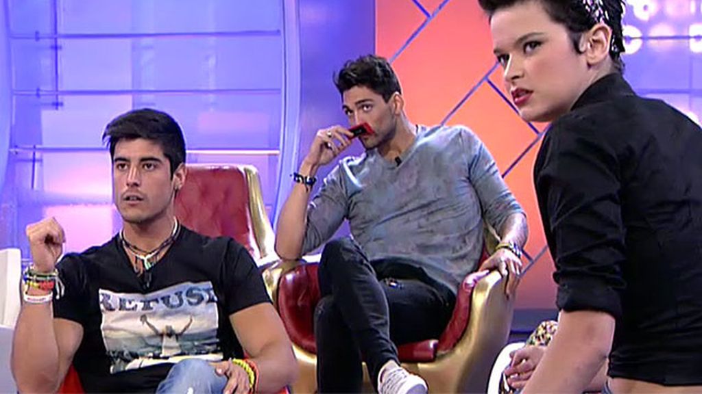 Yasmina, tras la explicacion de los mensajes de David a otra chica: "Me voy"