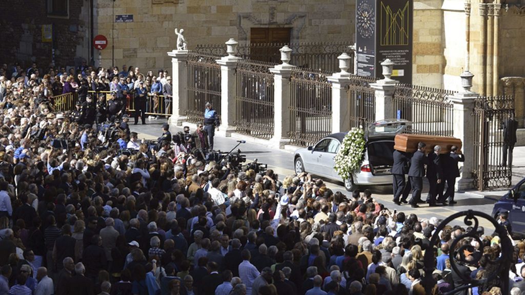 Zapatero y Rajoy acuden al funeral de Isabel Carrasco