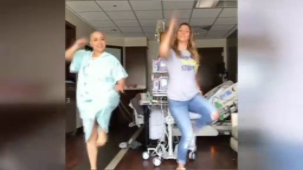 Un baile para sobrellevar la quimioterapia