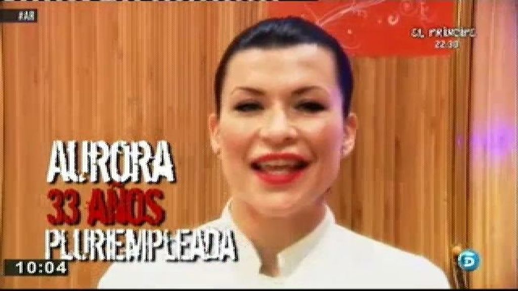 Aurora, directora de un centro de estética, camarera y coach de imagen personal