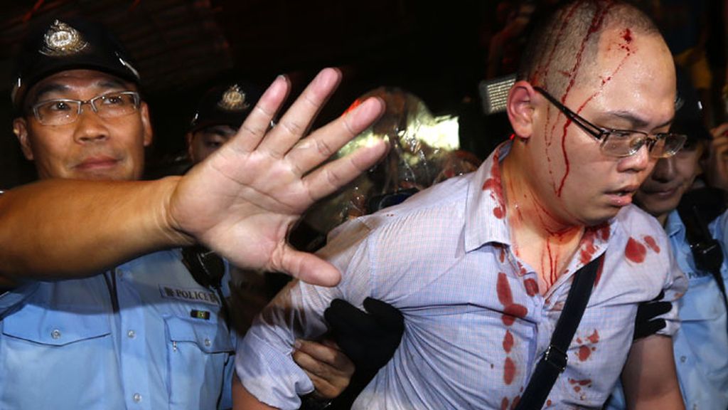 Los manifestantes de Hong Kong cancelan el diálogo con los politicos