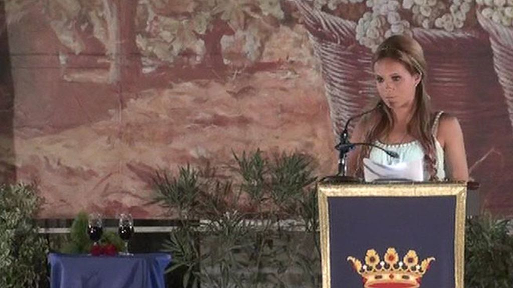 Gloria Camila, emocionada durante el pregón de la fiesta del moscatel de Chipiona