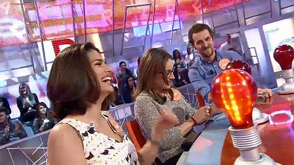 Sara Sálamo conquista a Raúl Arévalo con 'Otro día más sin verte', de Jon Secada