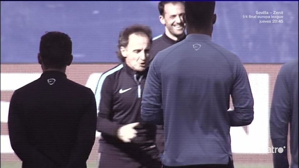 El Profe Ortega aprieta a los jugadores del Atlético antes del derbi de Champions