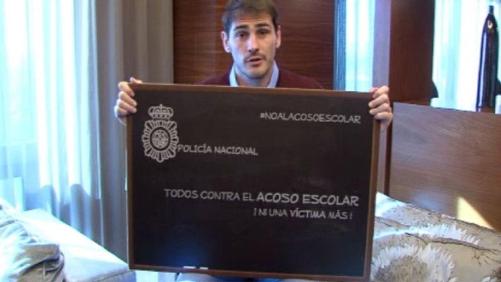 Iker Casillas, Andrés Iniesta o Risto Mejide, contra el acoso escolar