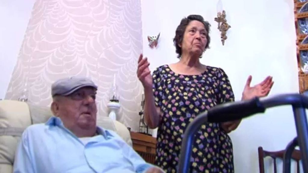 Golpean, atan y roban a dos ancianos en su casa en Murcia