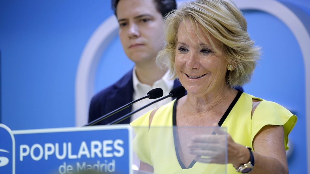 El comentario machista de Esperanza Aguirre: Hay un candidato del PSOE "guapísimo"