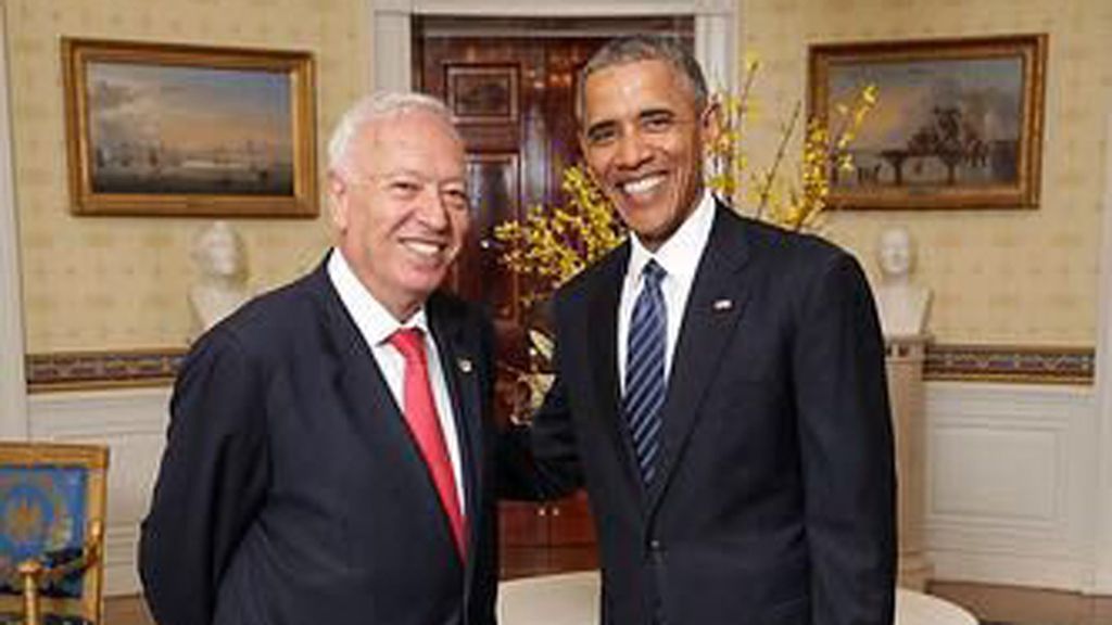 Obama a Margallo: "A ver si formáis Gobierno, que estoy deseando ir a España"